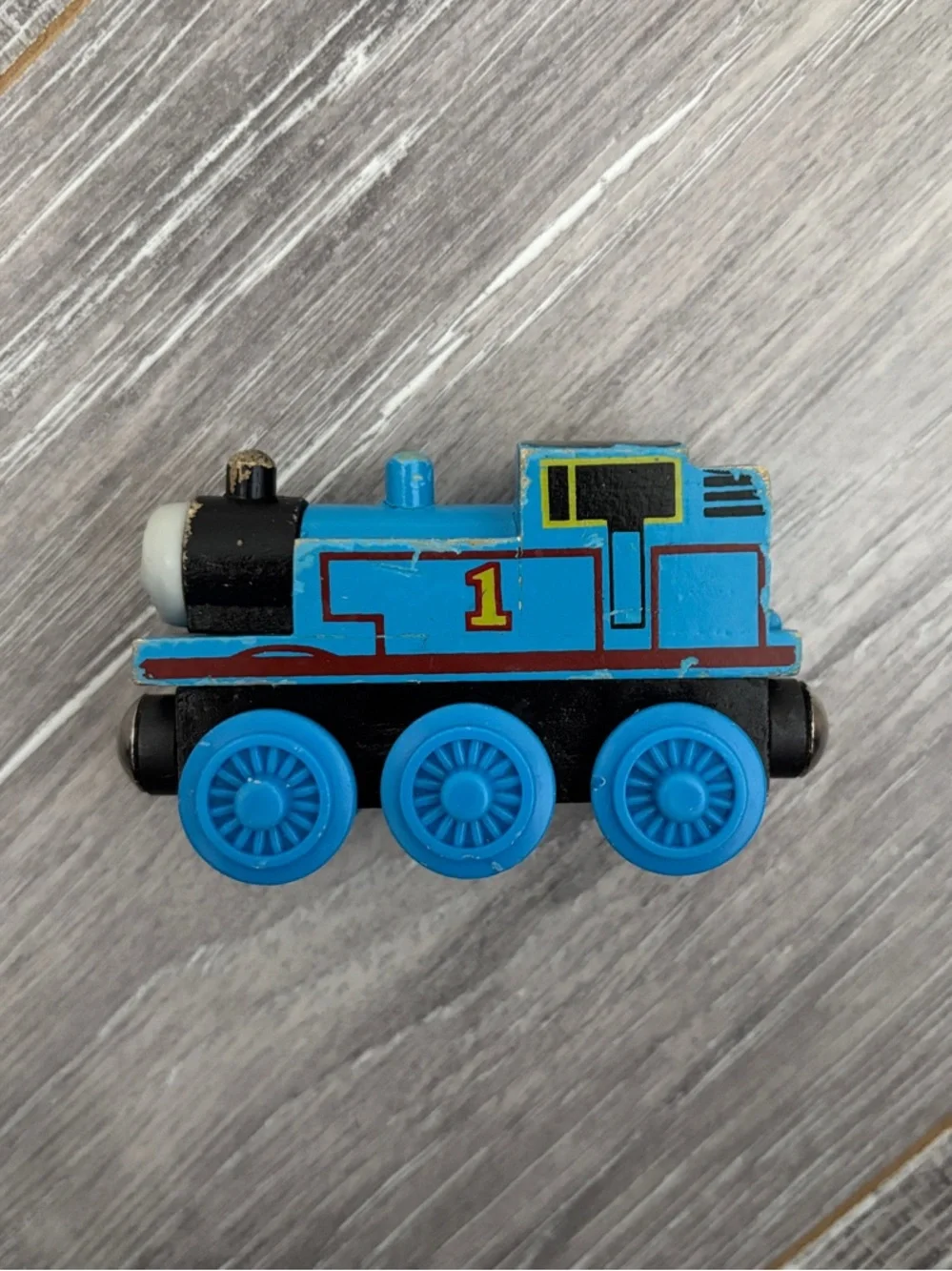 Vintage 1994 Wooden Thomas (No Name) - Thomas & Friends